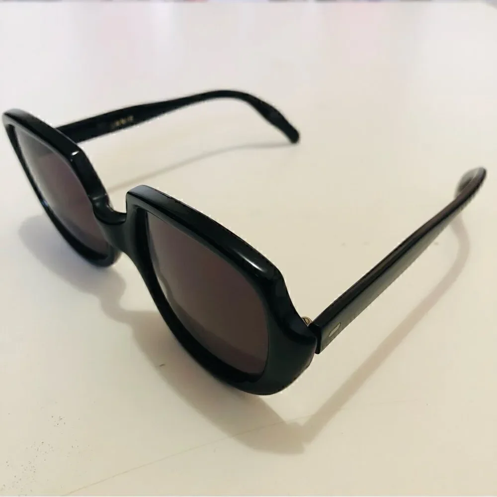 regency boutique black retro sunglasses